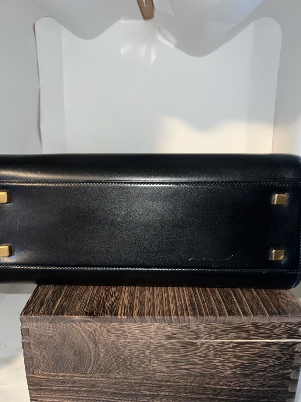 Saint Laurent Le Fermoir Top Handle Bag - Picture 4 of 8